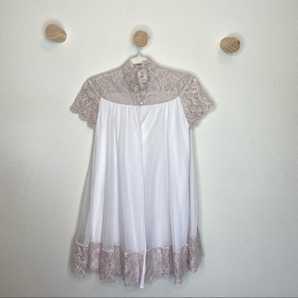 Vintage Claire Sandra by Lucie In Petite lace robe